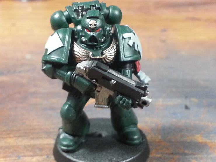 Using contrast paint over a leadbelcher primer seems to give the black a  more metalic look. : r/deathwatch40k
