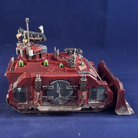 WORD BEARERS - MODIFIED DEIMOS PATTERN - DAMOCLES COMMAND RHINO (5)