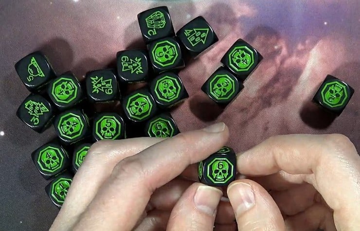 NEW & IN STOCK WARHAMMER 40K 8TH EDITION COMMAND DICE 
