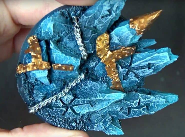 teal chaos bases golds