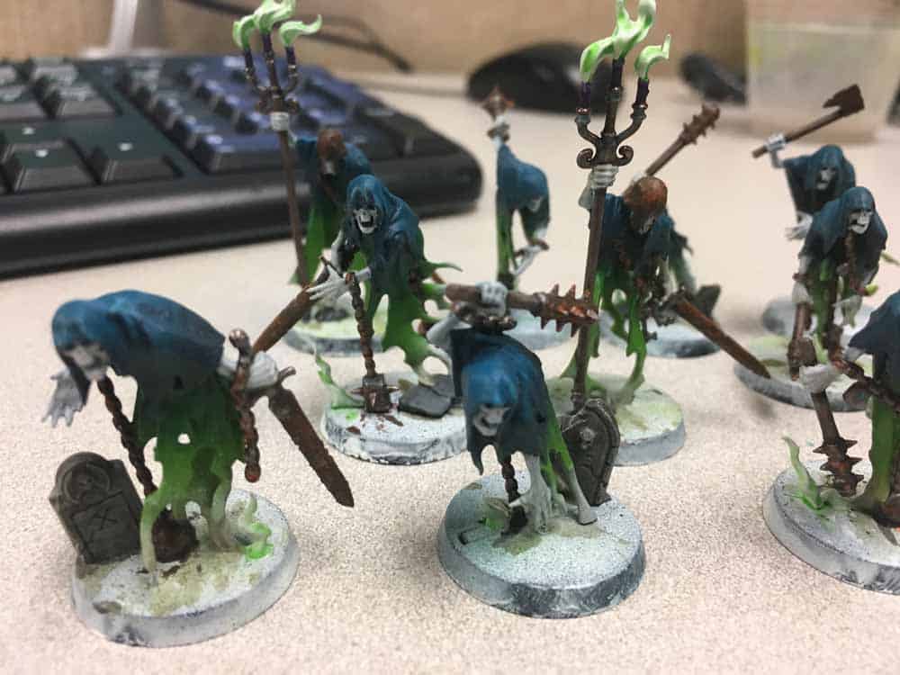 Learn Airbrushing From a Beginner: Painting Nighthaunts