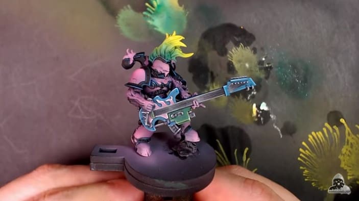 How to Paint Details With Your Airbrush