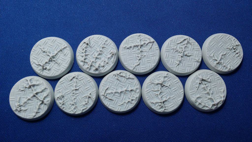 Chaos Diamond Plate Bases From Elrik's Hobbies