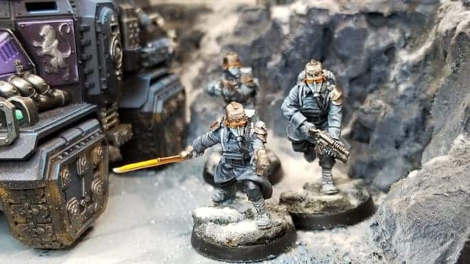 imperial guard hold the line