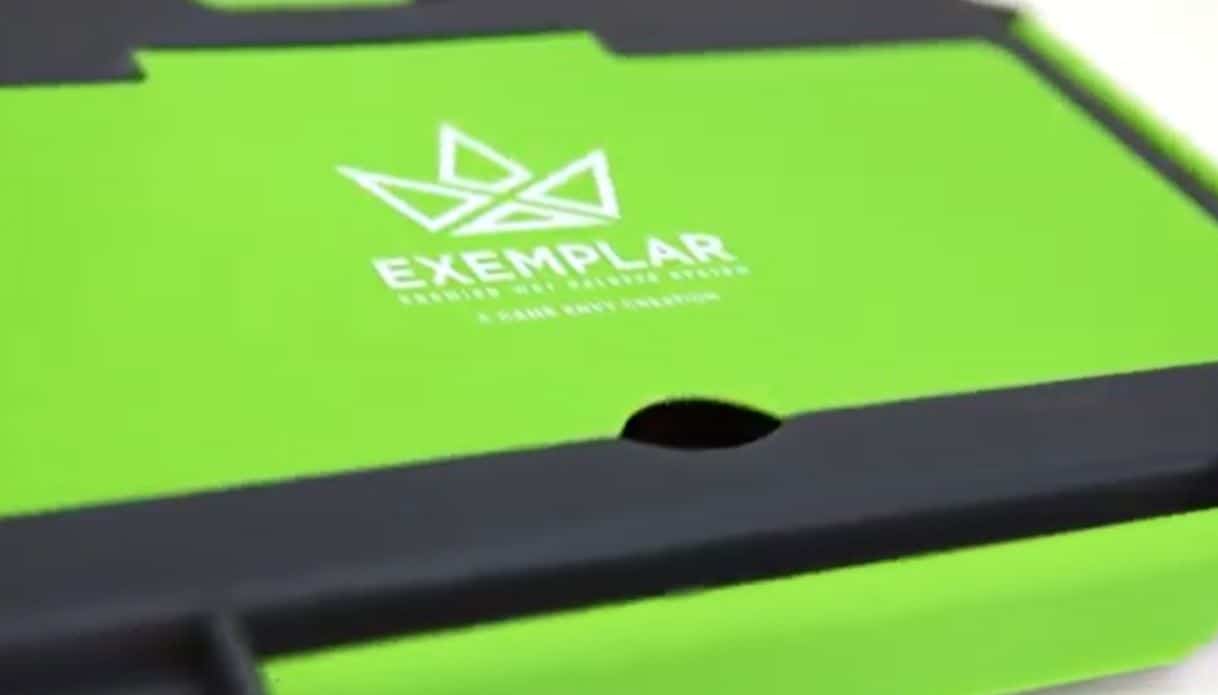 The Exemplar Premier Wet Palette Will Change the Way You Paint!