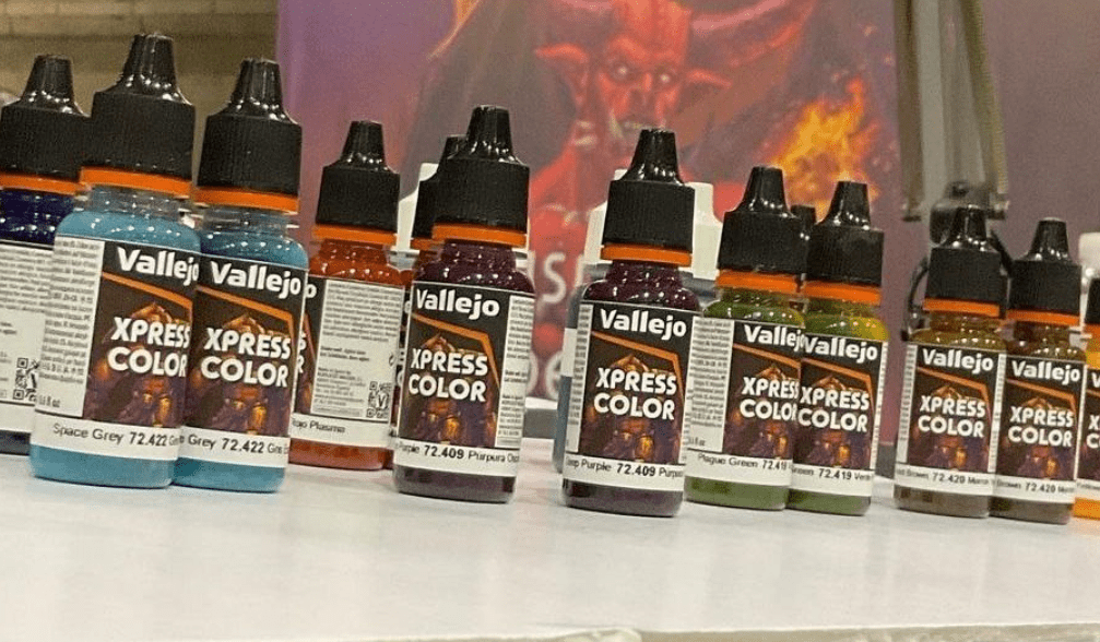 vallejo express color bottles