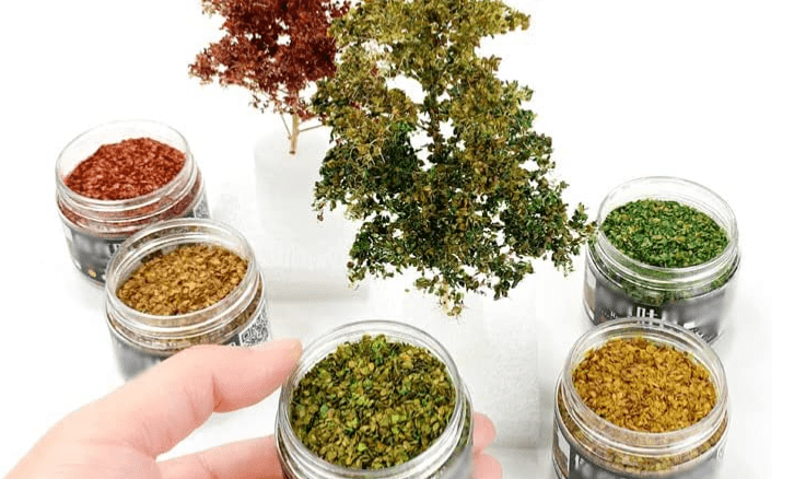 Realistic Miniature Leaves feature