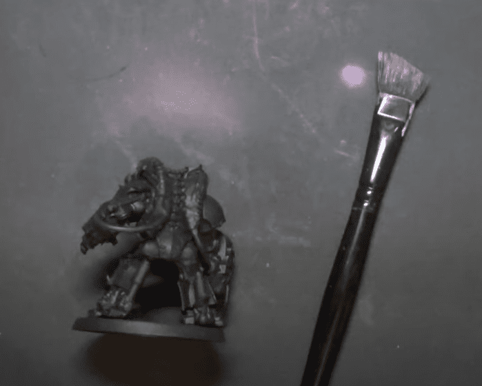 How to Drybrush Miniatures: Hellfire Hobbies Tutorial