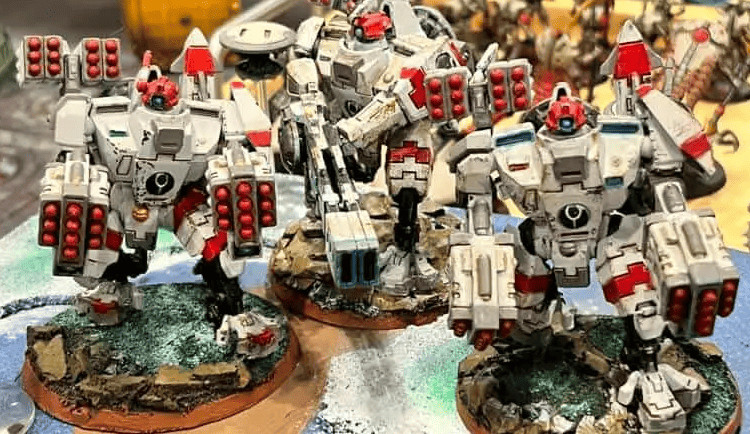 Tau Crisis Battlesuit