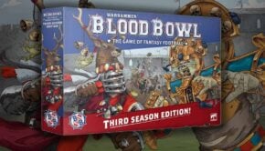 blood bowl season three product box and artwork featuing bretonnia and tomb kings players on pitch
