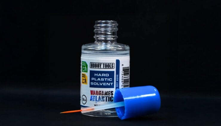 wargame atlantic glue product shot