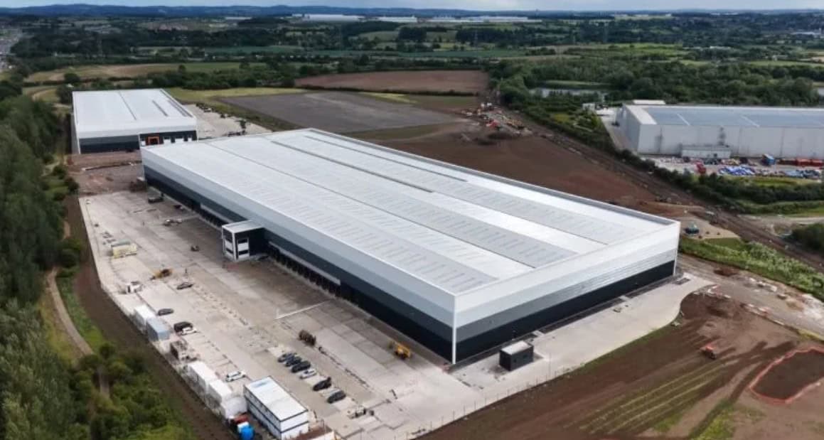 East Midlans Warehouse GW