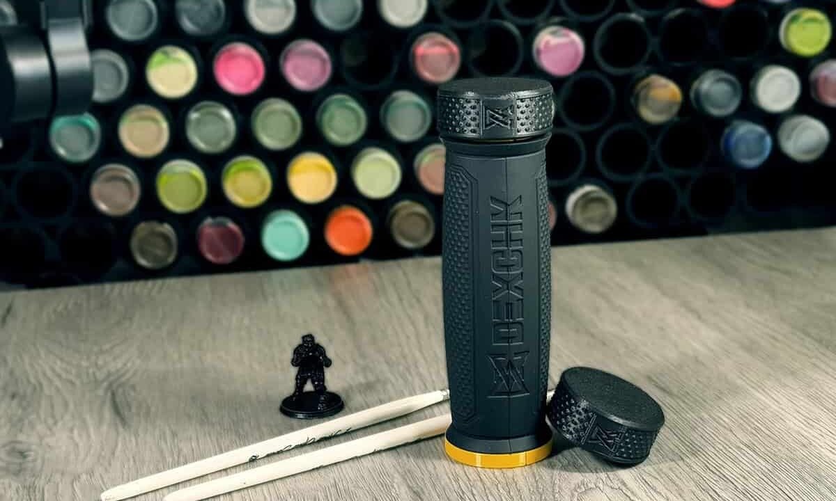 dexchk painting handle miniatures